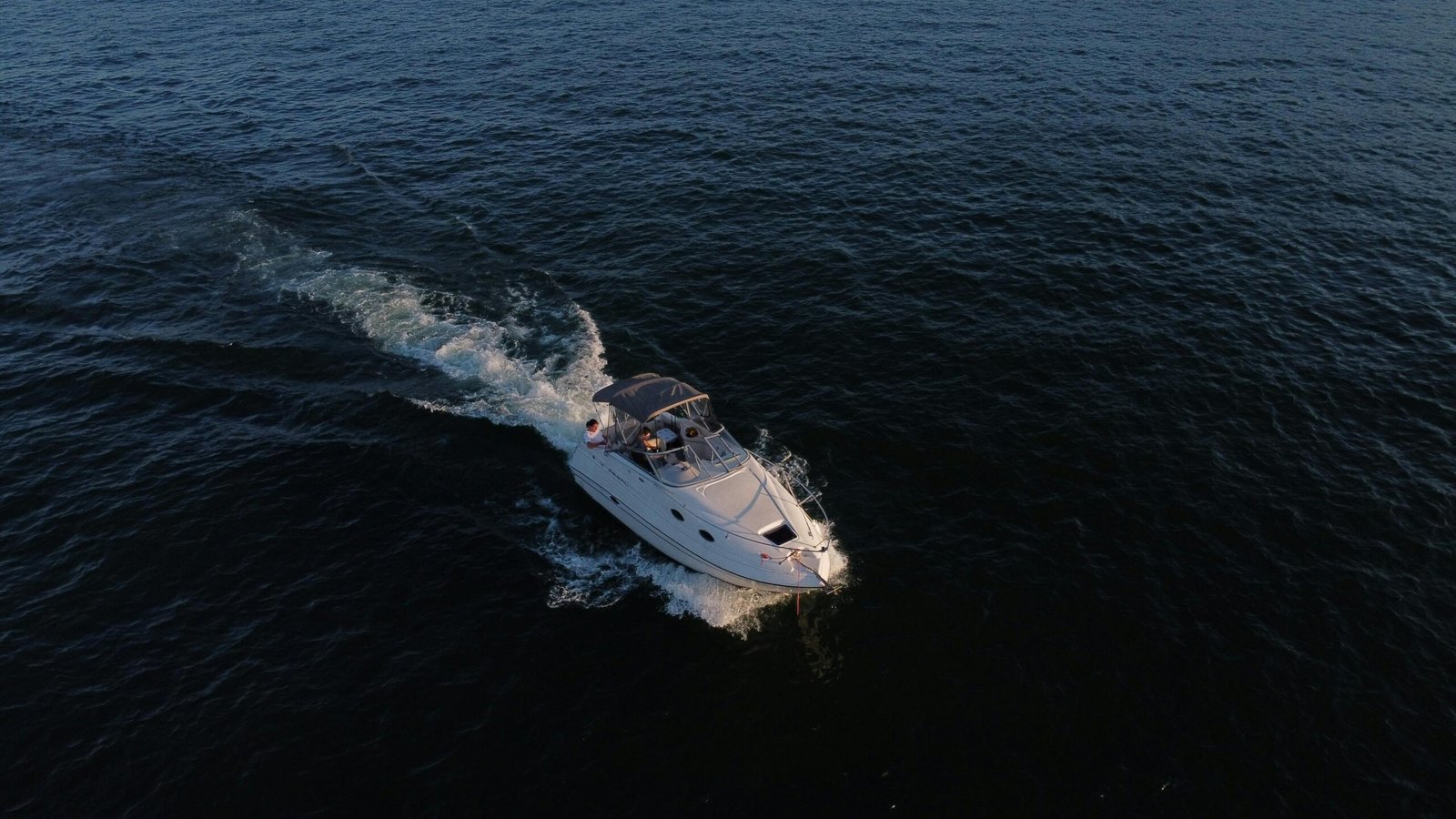 Cruising – Sail into a World of Wonder